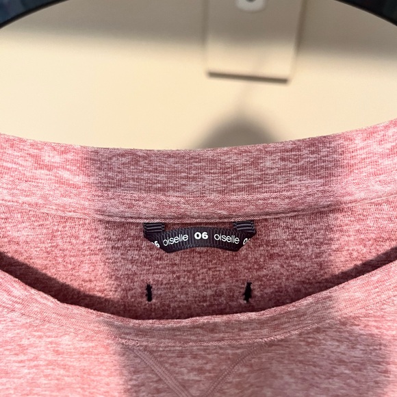 Oiselle Heathered Pink Lux Boxy Crop Short Sleeve Tee - Picture 3 of 5